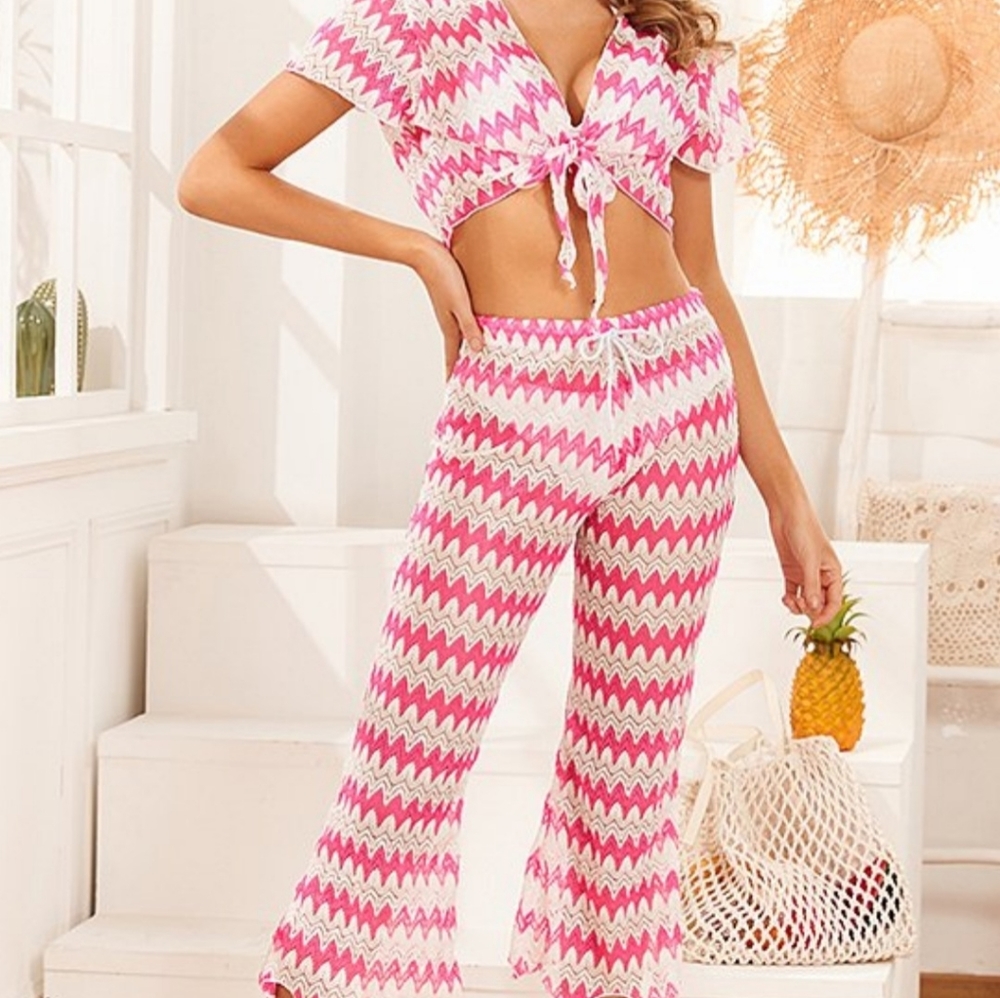 NEW Pink & Beige Chevron cover up outfit